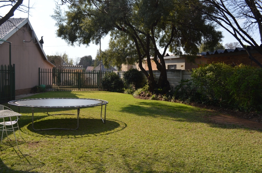 4 Bedroom Property for Sale in Flamwood North West